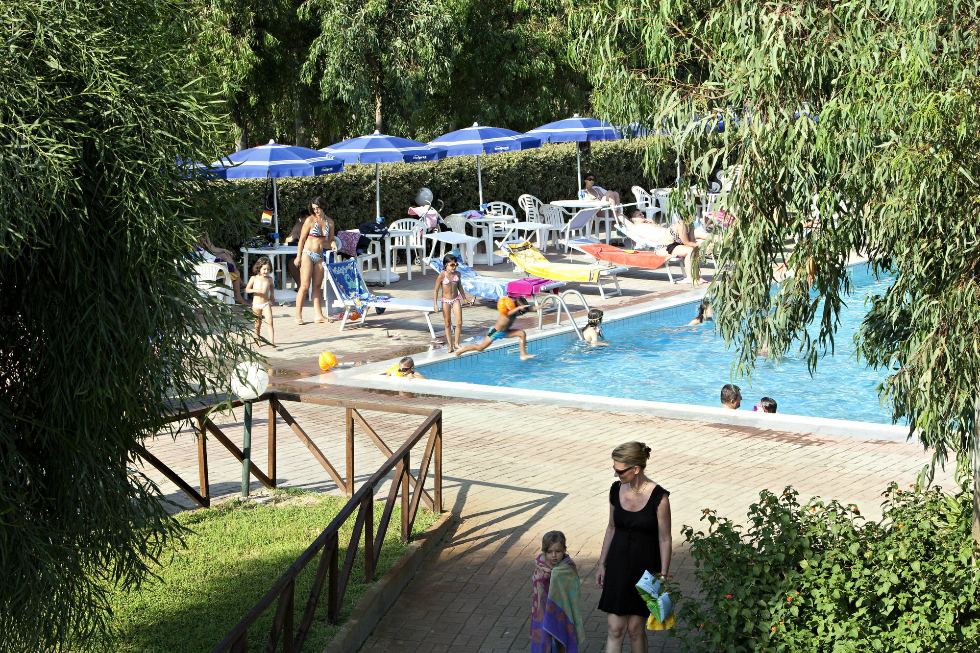 TH Marina di Sibari - Baia Degli Achei Village Esterno foto